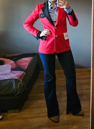 Blazer UDOIT entallada con detalles
