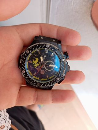 Reloj Hublot Negro y Dorado