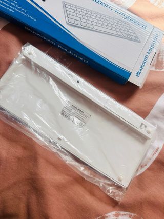 Teclado Bluetooth Inalámbrico Blanco