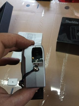 Camara de fotos analogica en su caja original