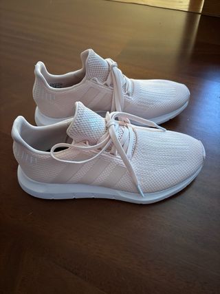 Zapatillas Adidas rosas talla 39