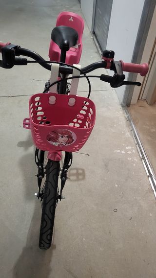 Bici infantil Btwin rosa y negra