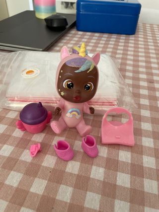 Cry Babies Bebé Llorón Unicornio