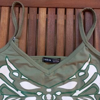 Top chica verde mariposa