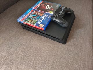 PS4 Negra con Mando y 2 Juegos. 500 GB 