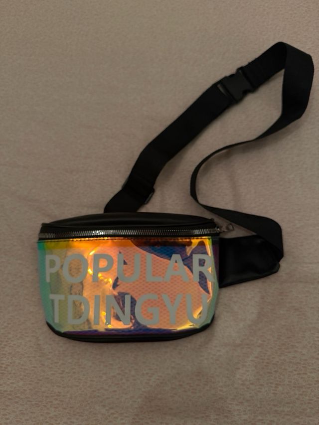 Marsupio oleografico effetto cangiante