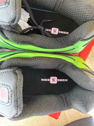 Nike Shox Camaleón Talla 42