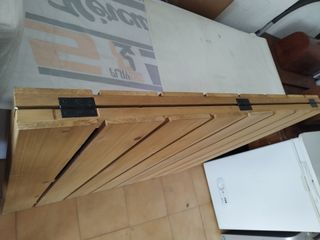 Cabecero de madera rústico