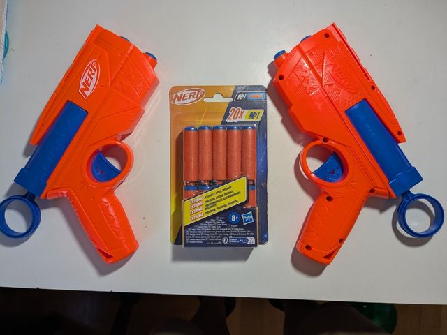 Pistolas Nerf N-Strike Elite 20 dardos
