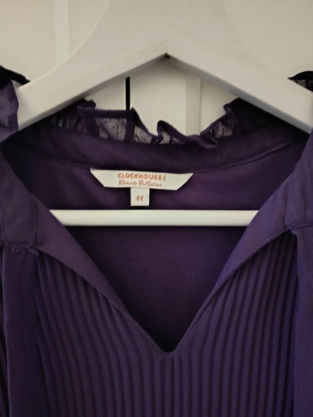 Blusa morada Clockhouse talla M