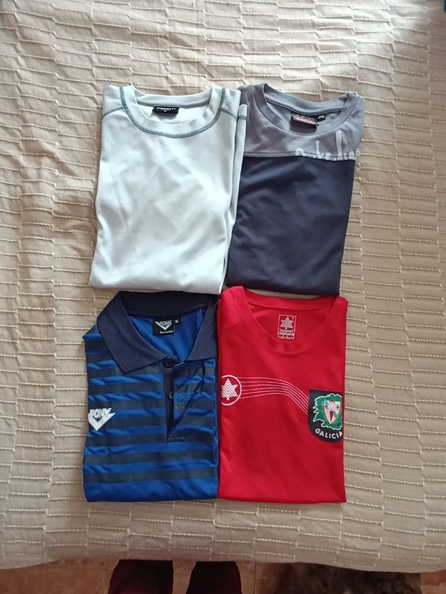 Lot 4 T-shirt sportive taglia M