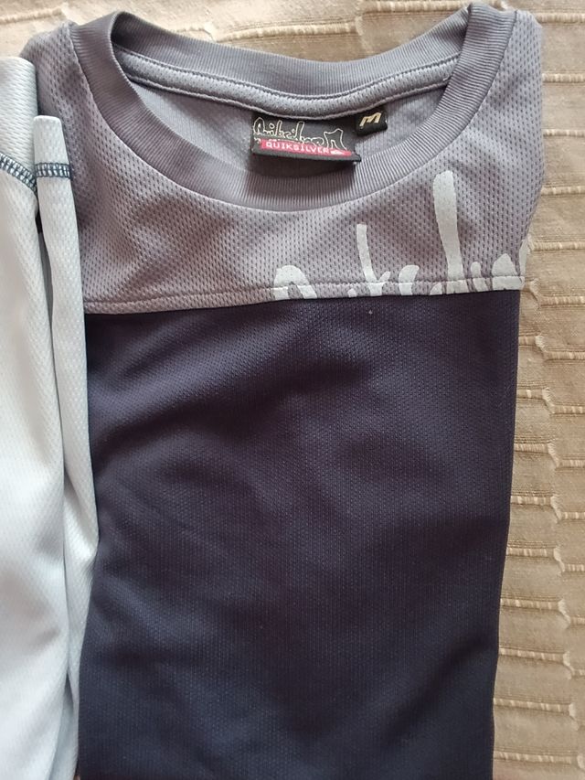 Lot 4 T-shirt sportive taglia M