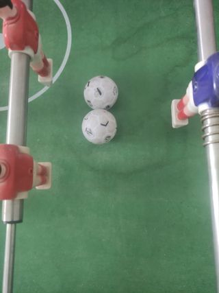 Futbolín de madera para niños