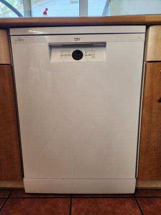 Lavavajillas Beko B300 en camping Bañares