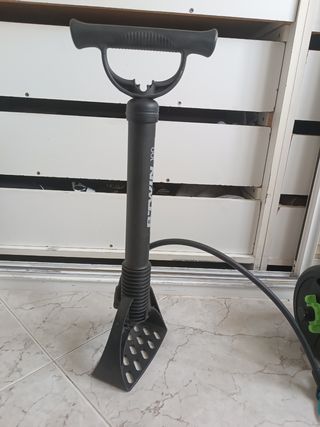 Inflador Btwin 100 manual bici/balón