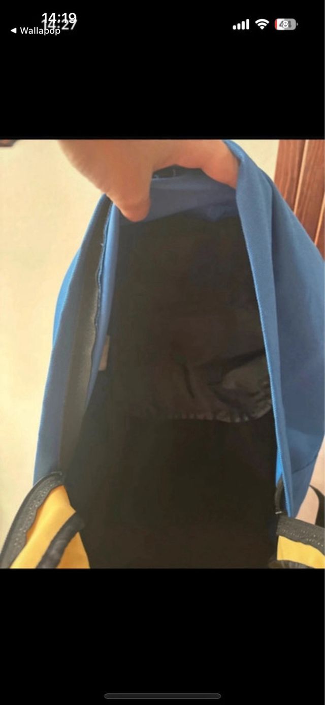 Mochila Fila azul y amarilla