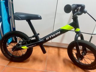 Bicicleta B'TWIN sin pedales niño