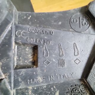 Botas de goma para agua. Caña altas. Talla 39.