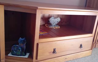 Mueble TV pino