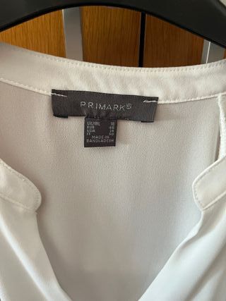 Blusa blanca manga corta Primark