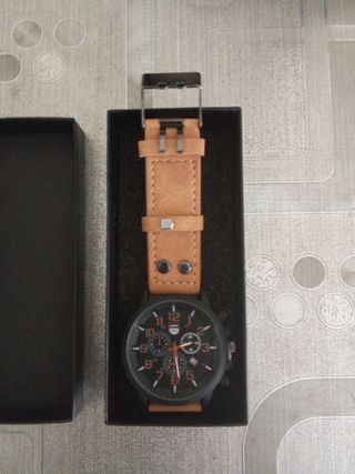 Reloj Liandu vintage original de hombre negro.
