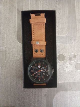 Reloj Liandu vintage original de hombre negro.
