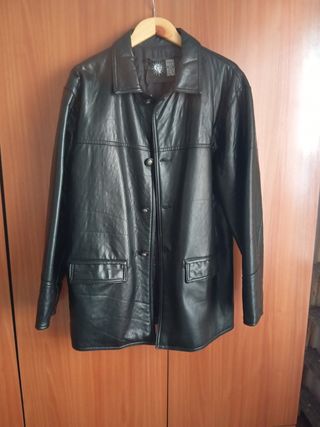 Chaquetón de hombre negro