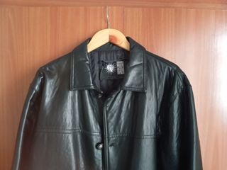 Chaquetón de hombre negro