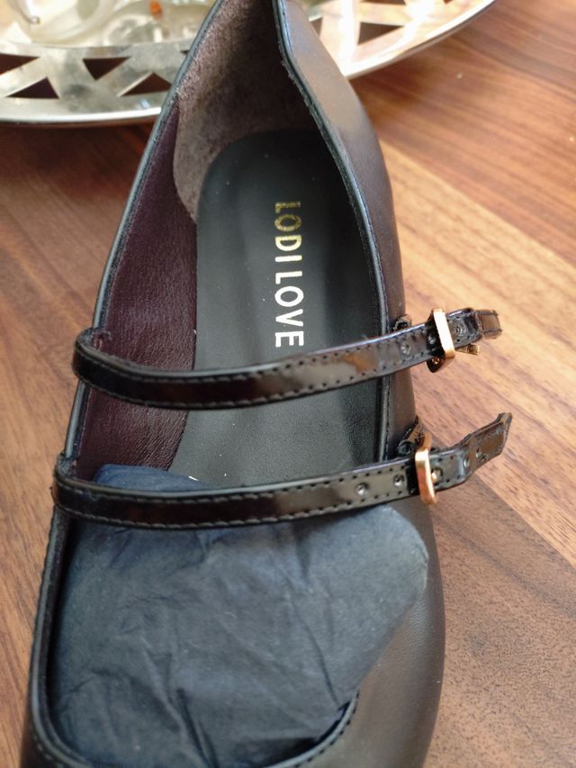 Zapatos Lodi negros talla 37