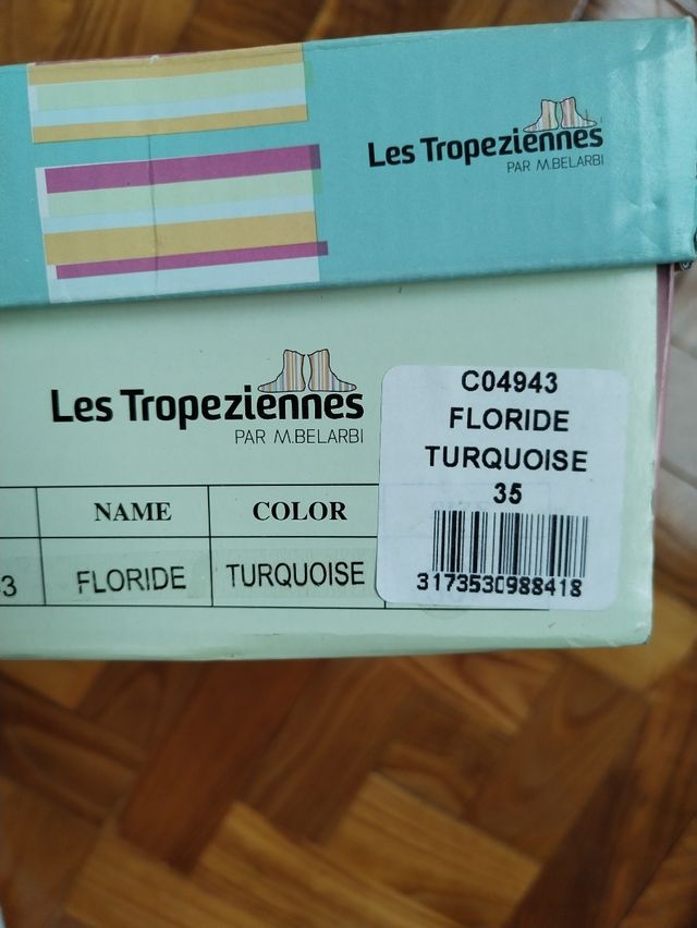 Nuevo. Zapatillas lona turquesa Les Tropéziennes T