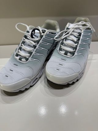 Nike Air Max Plus Hombre Gris Blanco precio negneg
