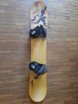 Tabla y fijaciones snowboard