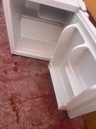 Frigorífico pequeño  Sauber 41L Blanca
