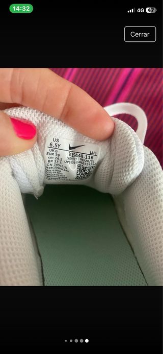 Zapatillas Nike Mujer Blancas y Doradas