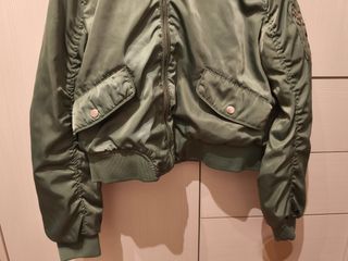 Chaqueta bomber verde