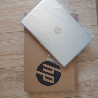 Portátil HP i7-8550U 8GB RAM 1TB HDD WIN10