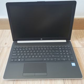 Portátil HP i7-8550U 8GB RAM 1TB HDD WIN10
