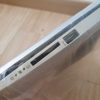 Portátil HP i7-8550U 8GB RAM 1TB HDD WIN10