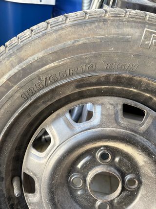 Neumático 185/65R14 86H