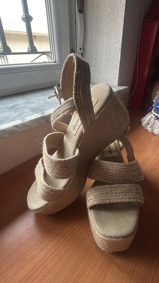Sandalias cuña esparto beige