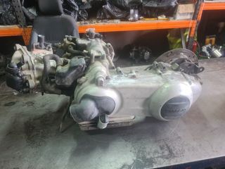 Motor Piaggio X8 X9 X Evo 125