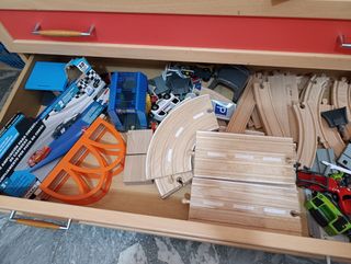 Pistas y garaje de madera para coches