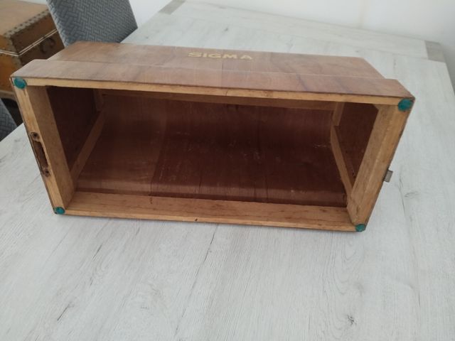 Tapa de máquina de coser Sigma