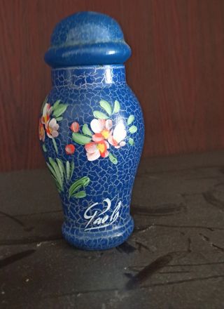 Vasetto antico decorato fiori