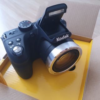 Cámara Digital Kodak Pixpro AZ365 36x Zoom