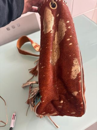 Bolso de piel marrón y dorado, usado 2. veces 