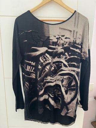 Camiseta Zara Estampado Bicicletas Manga Larga