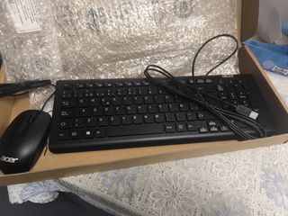Teclado y Ratón Acer con Cable