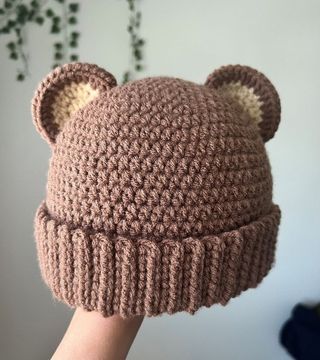 Gorro tejido con orejas de oso para bebé