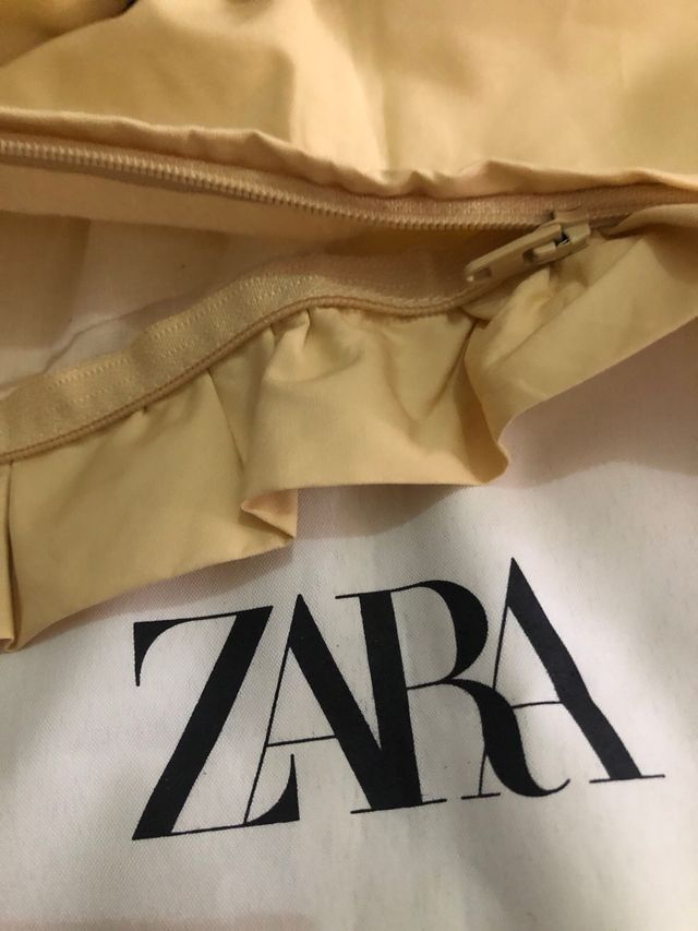 Fundas Cojín Bordadas Zara Home Amarillas